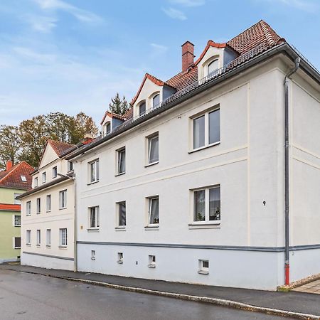 Edler Wohnraum Modernes Vorstadtstudio Mit Emma-Bett, Garten & Kaffeevollautomat Цвикау Екстериор снимка